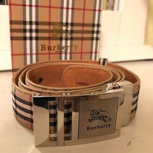 Burberry Classic belt